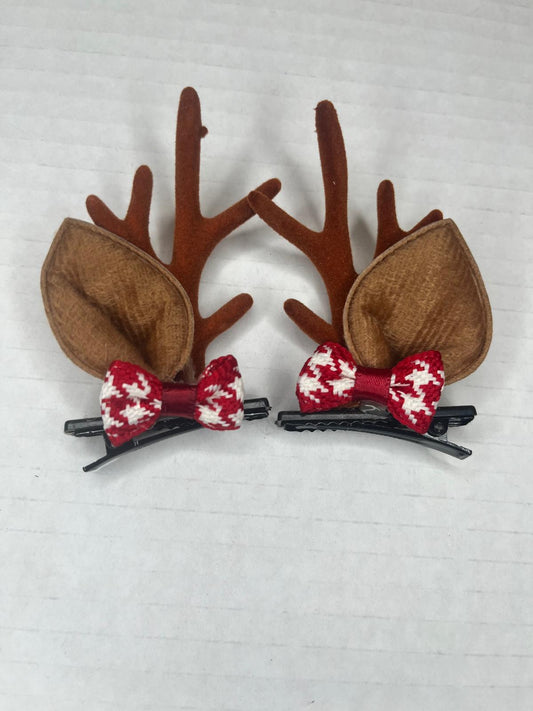 Reindeer Clips